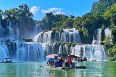 7-Day North Vietnam Itinerary: Hanoi, Ba Be Lake, Cao Bang & Ha Giang Loop Adventure